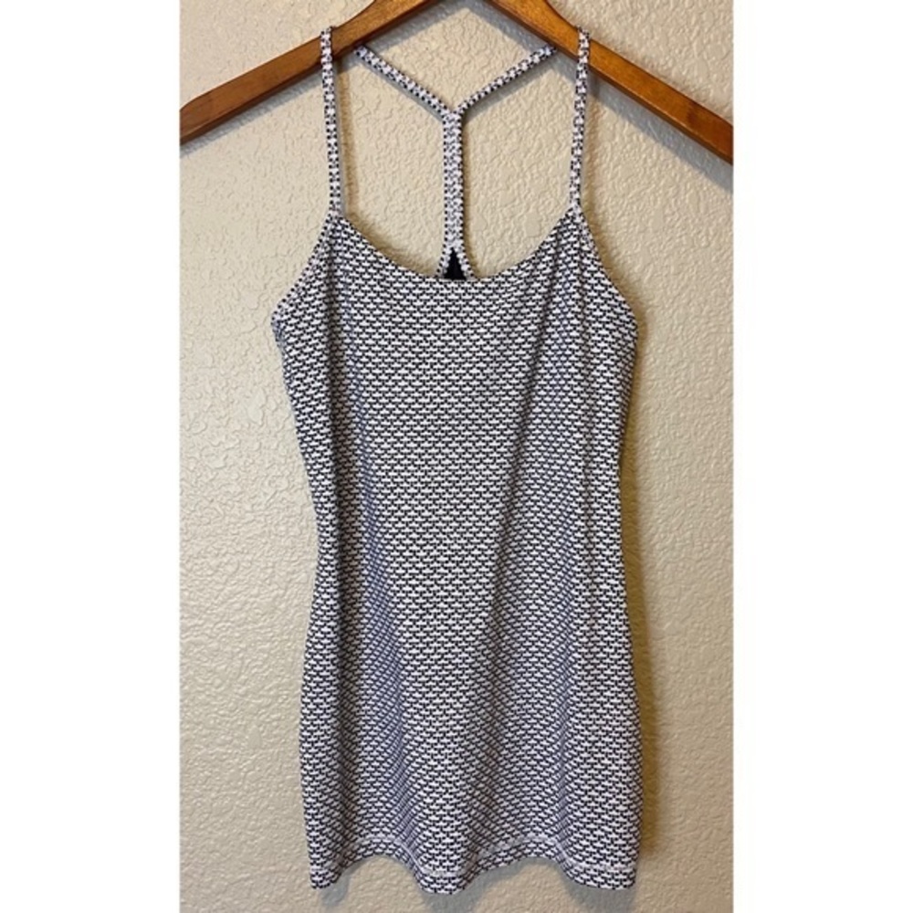 Lululemon Power Y Tank Top Black and White Size 6